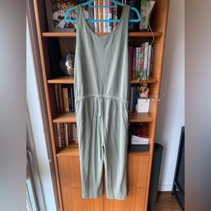 Daily ritual olive jumpsuit - terry cloth size M